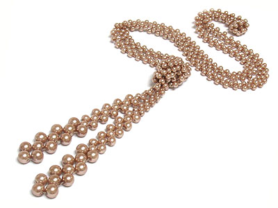 Glass pearl necklace - tie a knot and wear