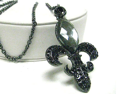 Vintage style burnish metal crystal fleur de lis pendant long necklace