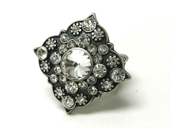 Crystal stud flower stretch ring