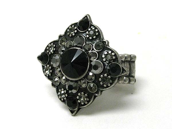 Crystal stud flower stretch ring