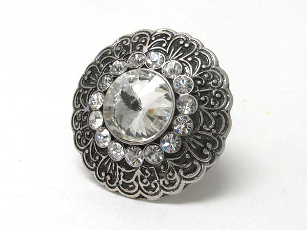 Crystal stud pointed round stretch ring