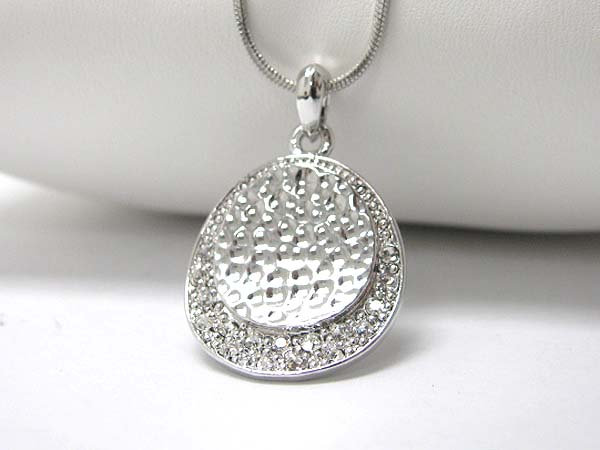 Made in korea whitegold plating crystal stud round hammered disk pendant necklace