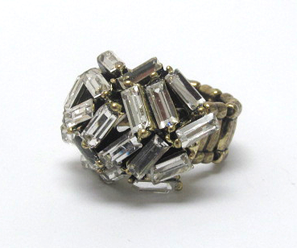 Multi baguette crystal deco stretch ring