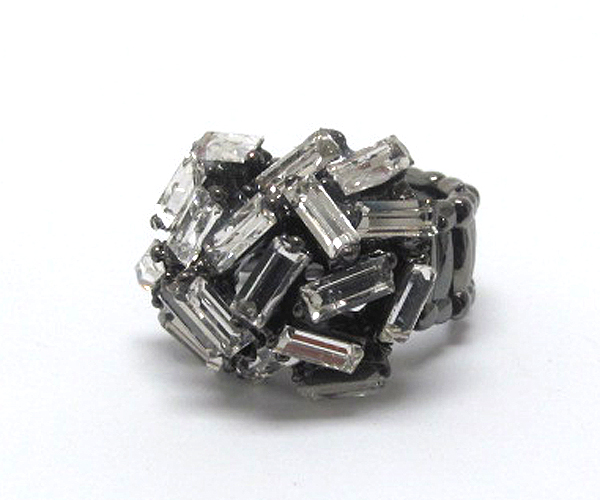 Multi baguette crystal deco stretch ring