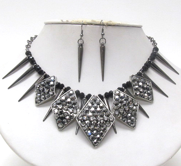 Crystal deco diamond and multi spike necklace earring set