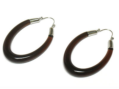 Formica oval drop earring