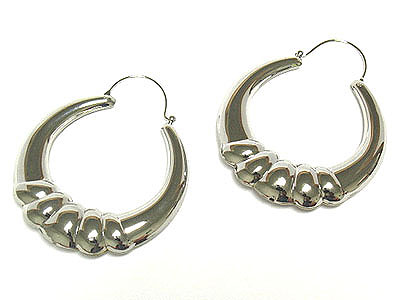 Hallow style metal hoop earring - hoops