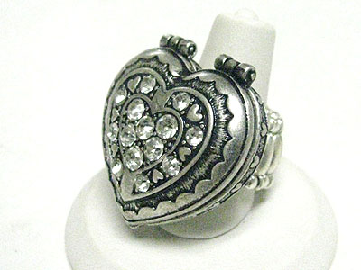 Crystal stud metal filigree heart locket stretch ring