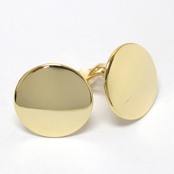 Polish metaql disk clip on earring