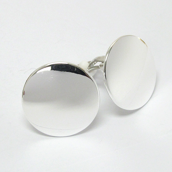 Polish metaql disk clip on earring