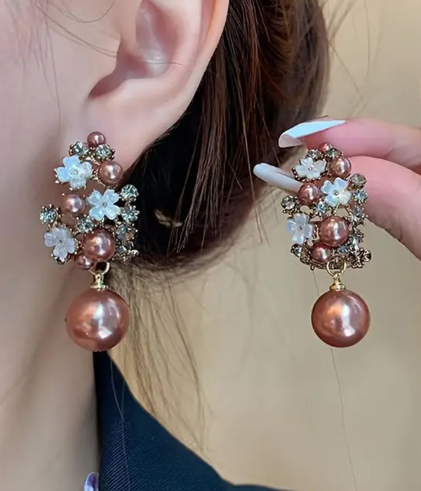 Mutli flower and pearl drop earring