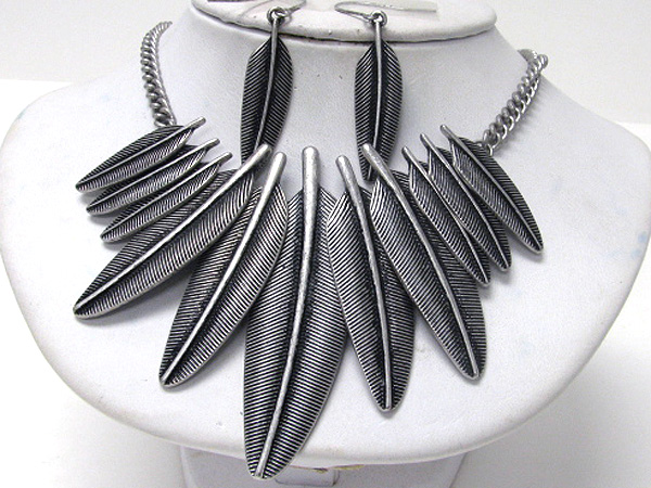 Multi metal feather link necklace earring set