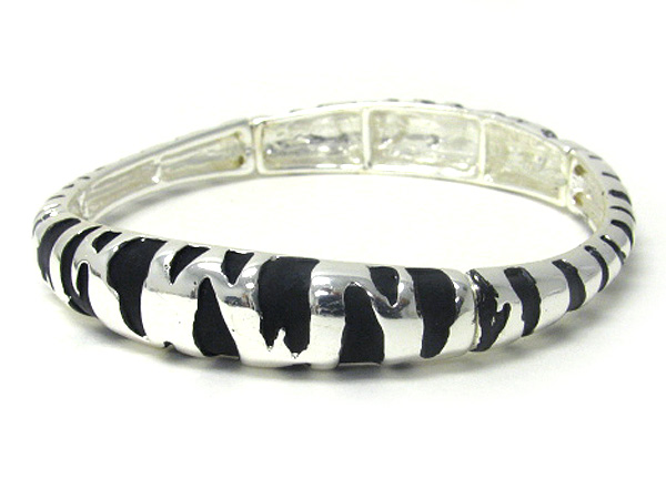 Animal print metal filigree and paint stretch bracelet