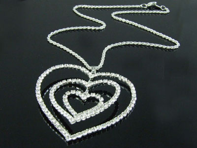 Rhinestone triple heart frame necklace