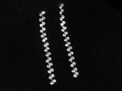 Rhinestone simple row earring