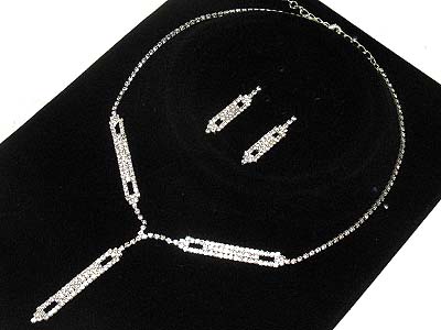 Boutique style rhinestone y shape necklace and earring set