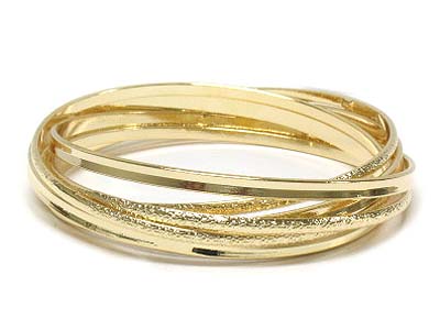 Shiny and sandy metal 6 pieces linked bangle 