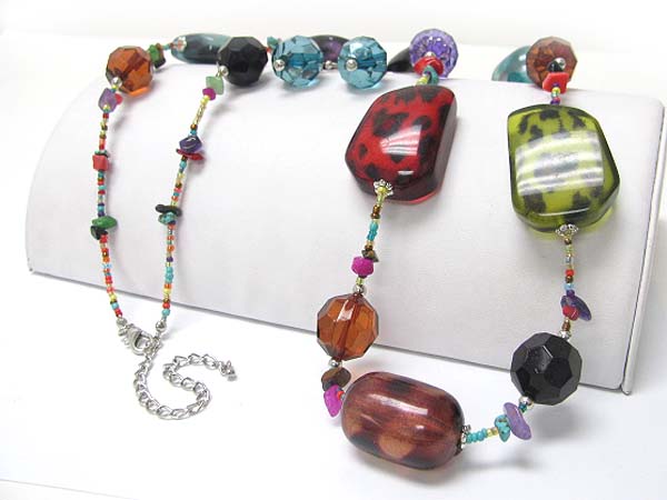 Animal print glass nuggest and beads link long necklace earring set