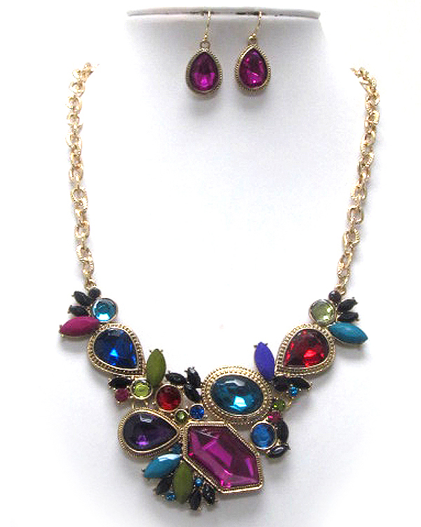 Crystal and facet acrylic stone cocktail small bib necklace earring set