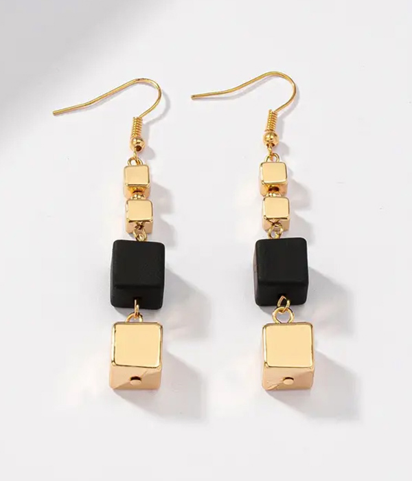 Multi cubic link drop earring