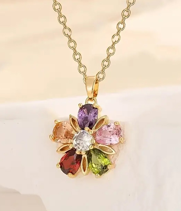 Flower necklace