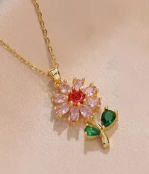 Flower necklace