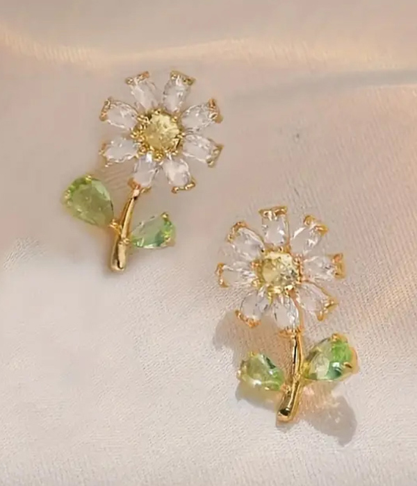 Flower earring