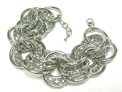 Multi metal ring link bracelet