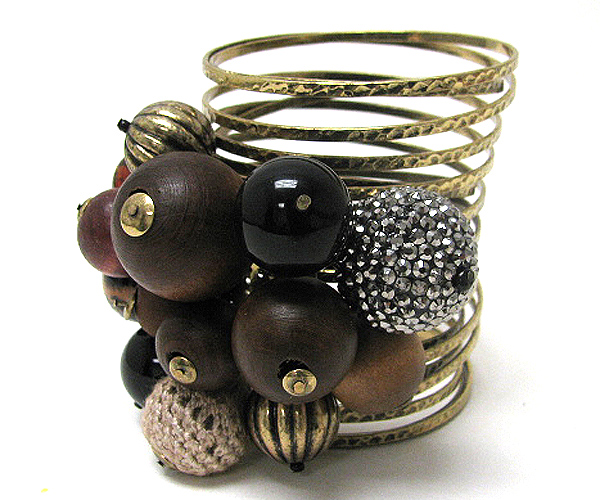 Massive style chunky wood ball and fireball cluster bangle