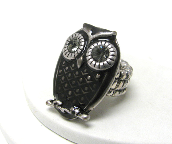 Crystal and enamel owl stretch ring