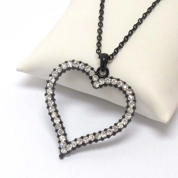 Crystal heart pendant necklace