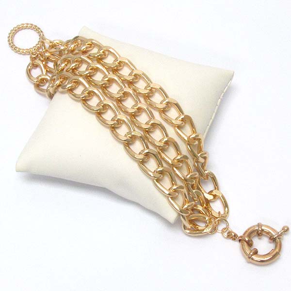 Three layered metal chain bracelet