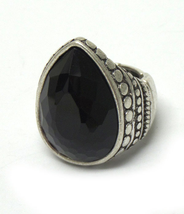 Burn silver with border and stone center ring 