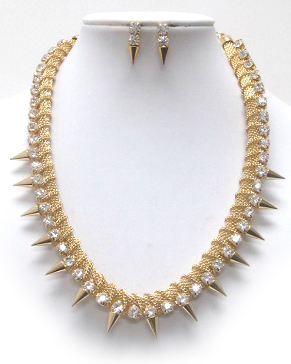 Crystal and spikes on tub twisted chain necklace earring set