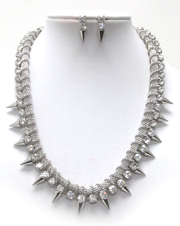 Crystal and spikes on tub twisted chain necklace earring set