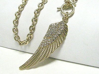 Crystal stud wing pendant toggle chain necklace