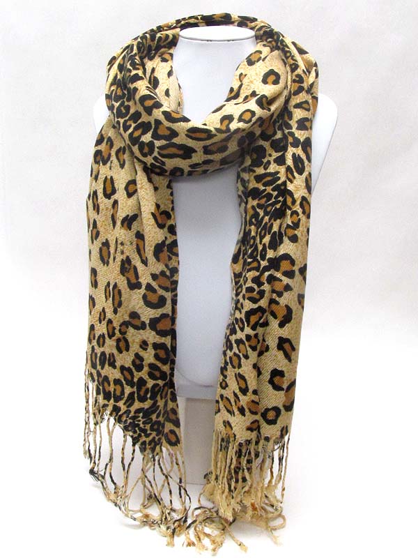 Animal print and tassle mix scarf