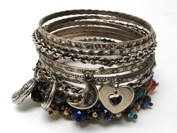 Multi charm dangle mixed metal bangle set