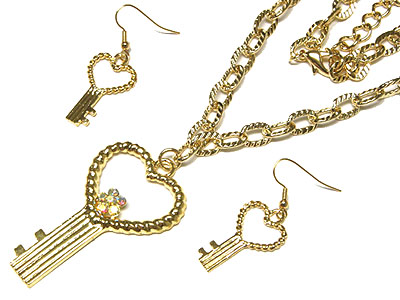 Metal key and heart necklace and earring set