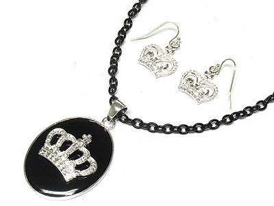 Crown deco oval epoxy pendant necklace and earring set