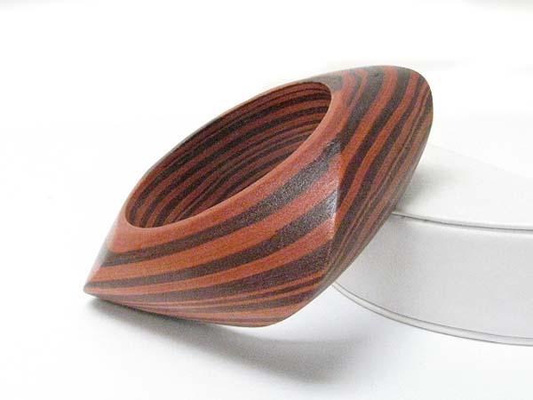 Carved wood fashion bangle