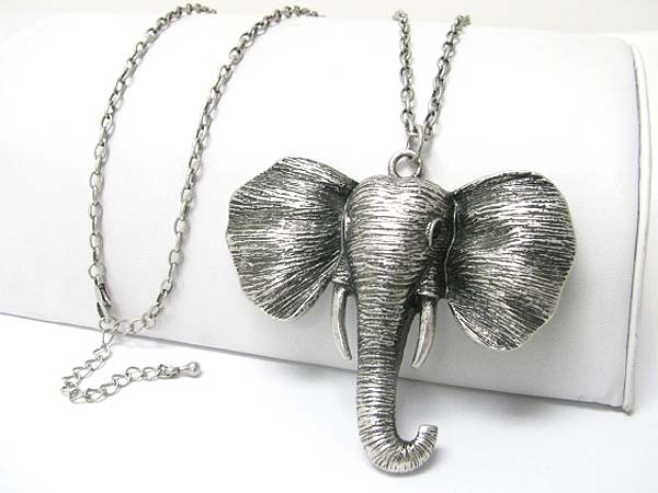 Burnish metal elephant sculpture pendant long chain necklace