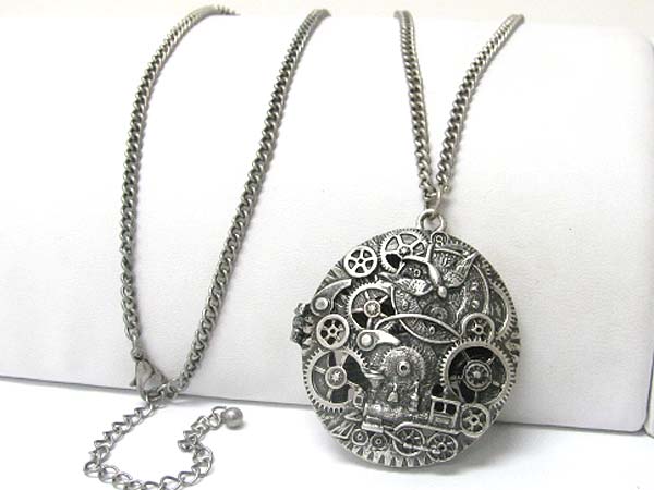 Mechanic theme texture metal round locket long chain necklace