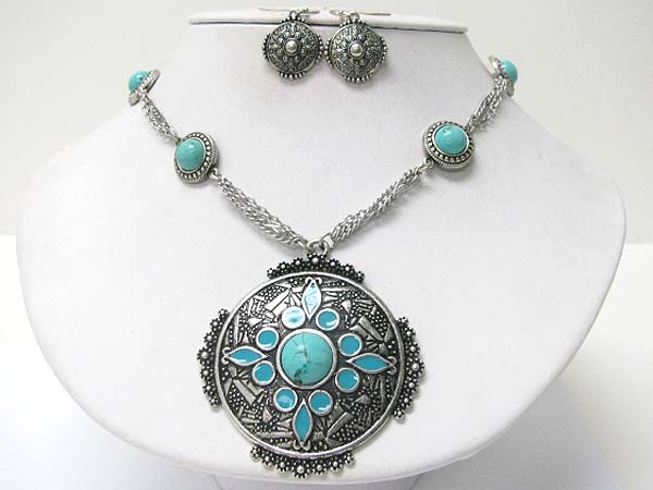 Natural round stone filigree round metal pendant necklace earring set