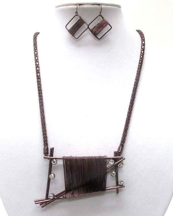 Crystal metal wire wrapped on achitectural rectangle tub necklace earring set