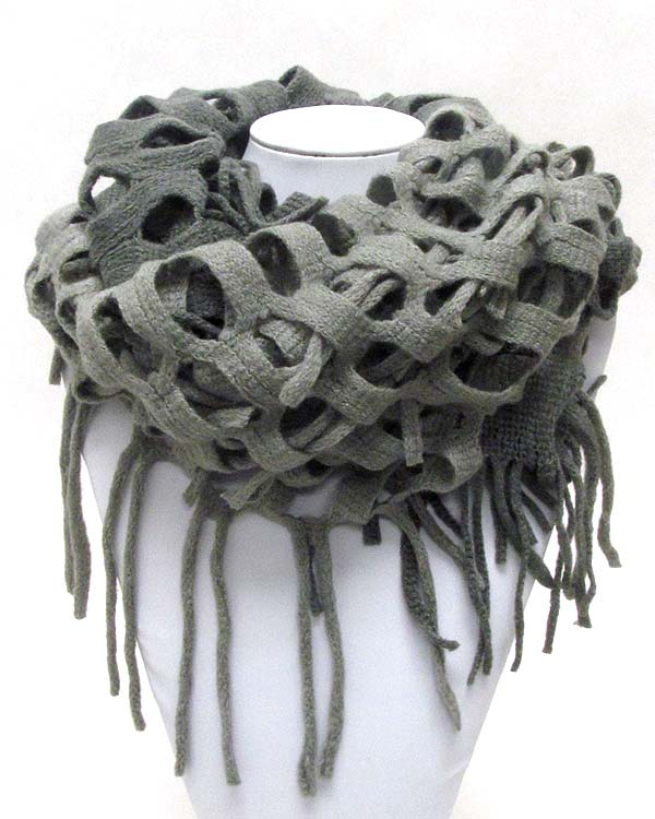 Net and fringe mix infinity scarf