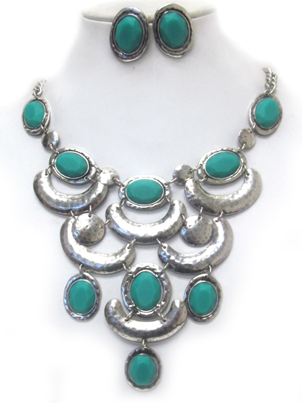 Hammered metal and stone link bib necklace set