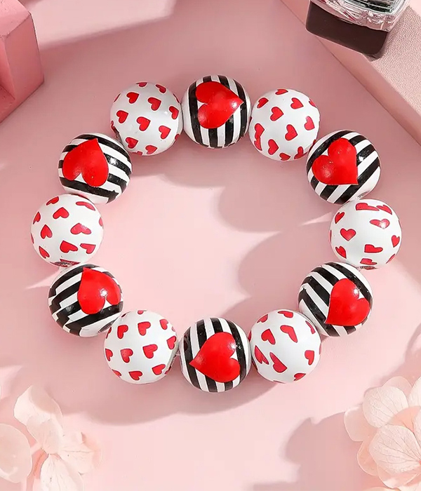 Valentine theme wood stretch bracelet