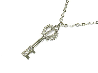 Crystal crown key necklace