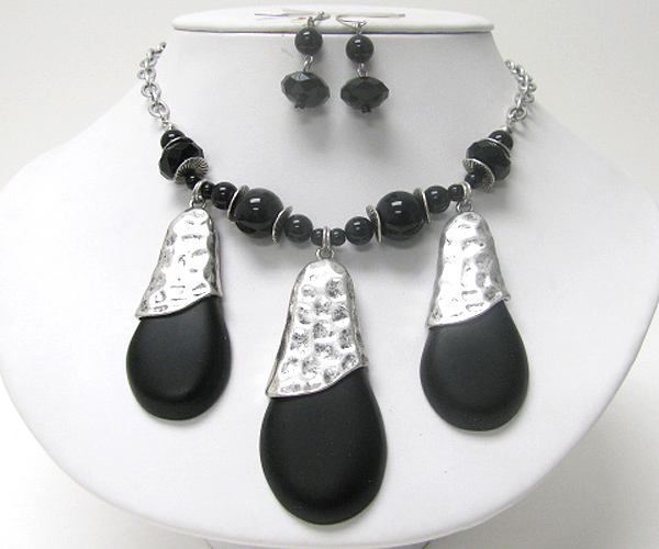 Tri smokey stone dangle necklace set